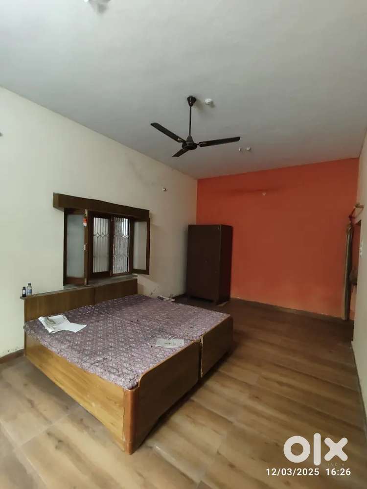 2 ROOMS FURNISHED FOR STUDENTS