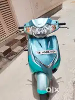 Ledeys use bike