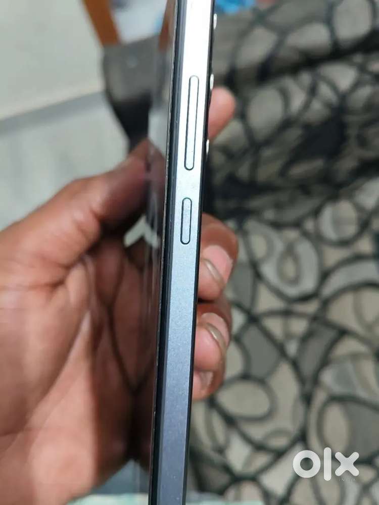 Oneplus Nord ce4 5g box with charger