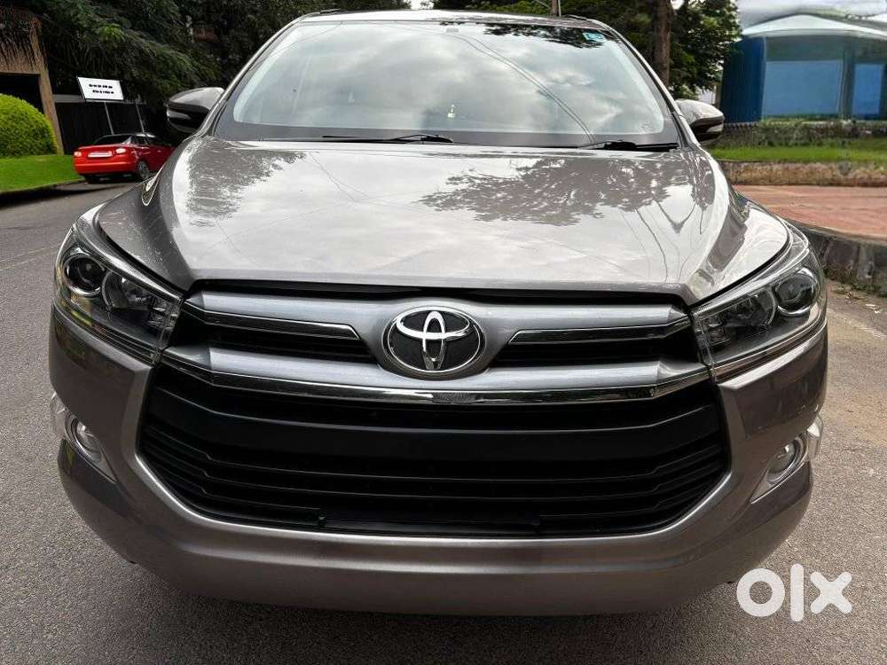 Toyota Innova Crysta 2.4 V 7 STR, 2017, Diesel