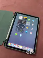 New ipad pro with Apple pencil and Apple keyboard