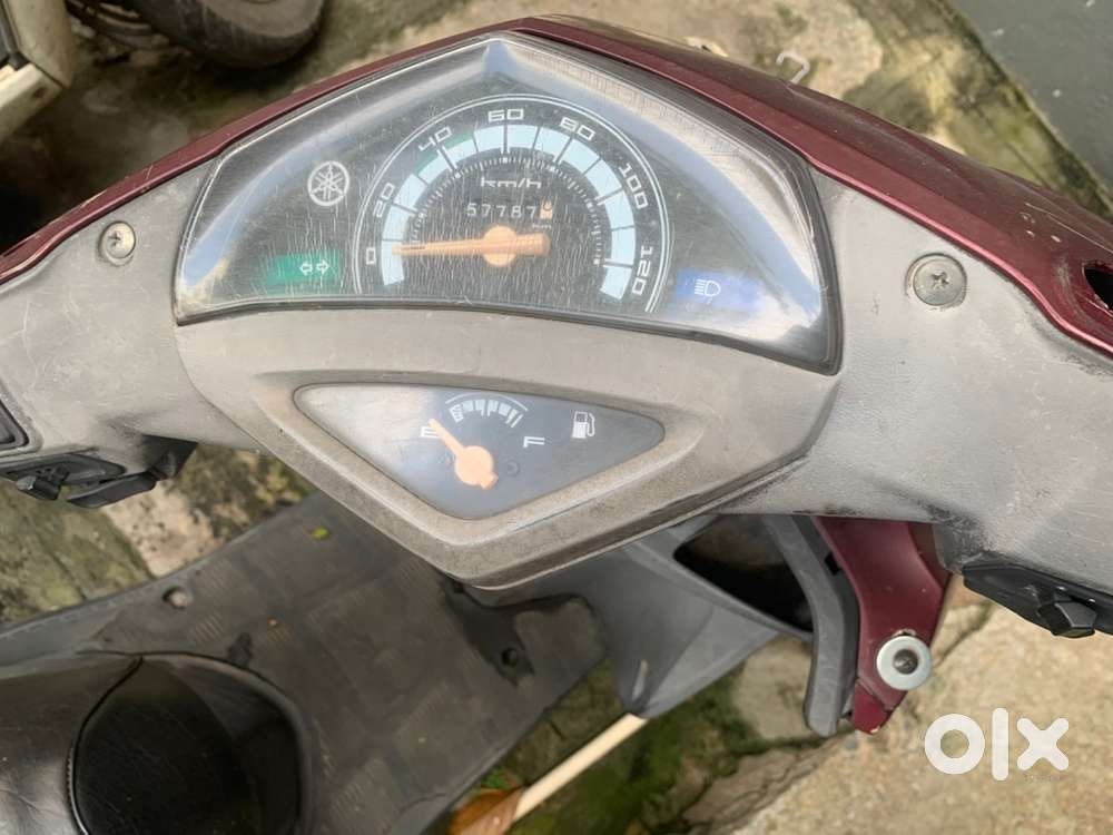 Yamaha Ray Scooter Single Hand Used