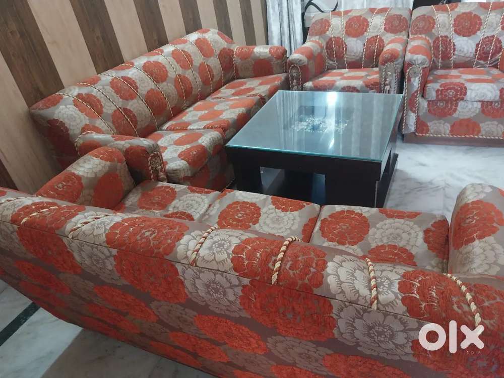 sofa with cental table