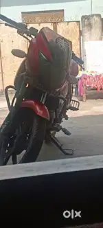 Bajaj Pulsar 150 red colour best condition hai urgent hai