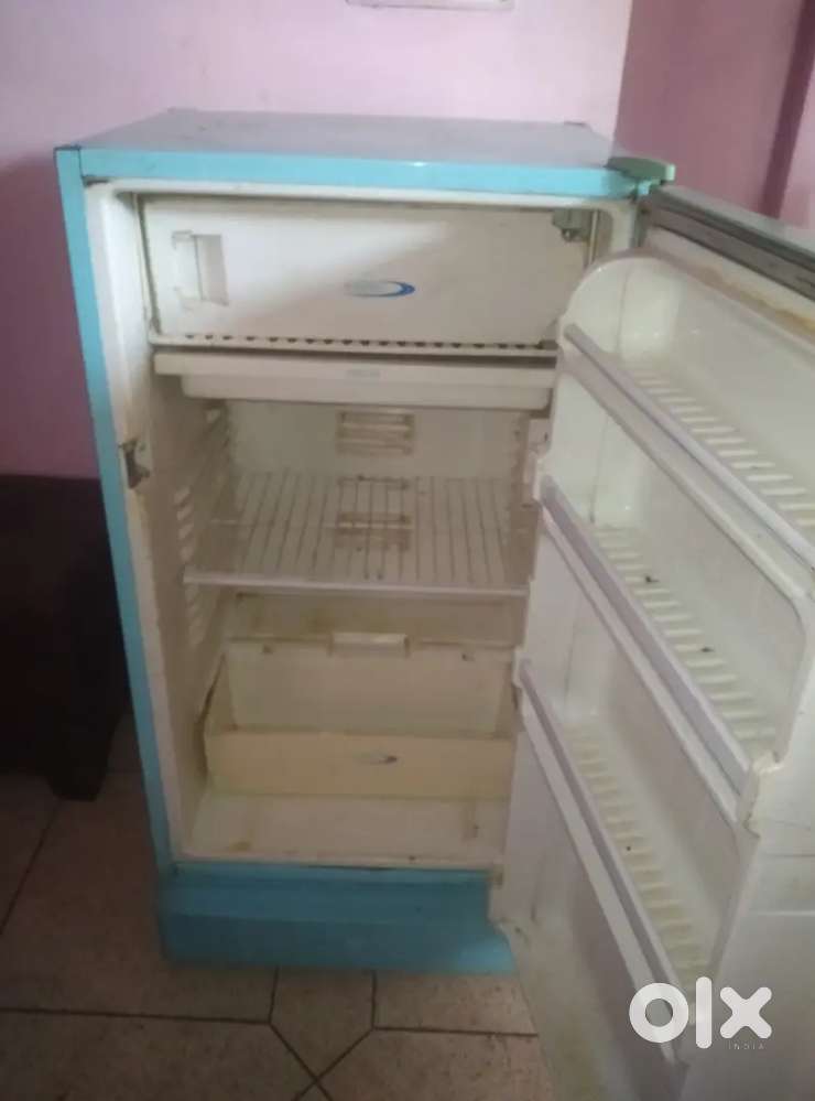 WORKING FRIDGE