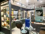 Unisex salon for sale running condition monthly business 1.5lakhs appr