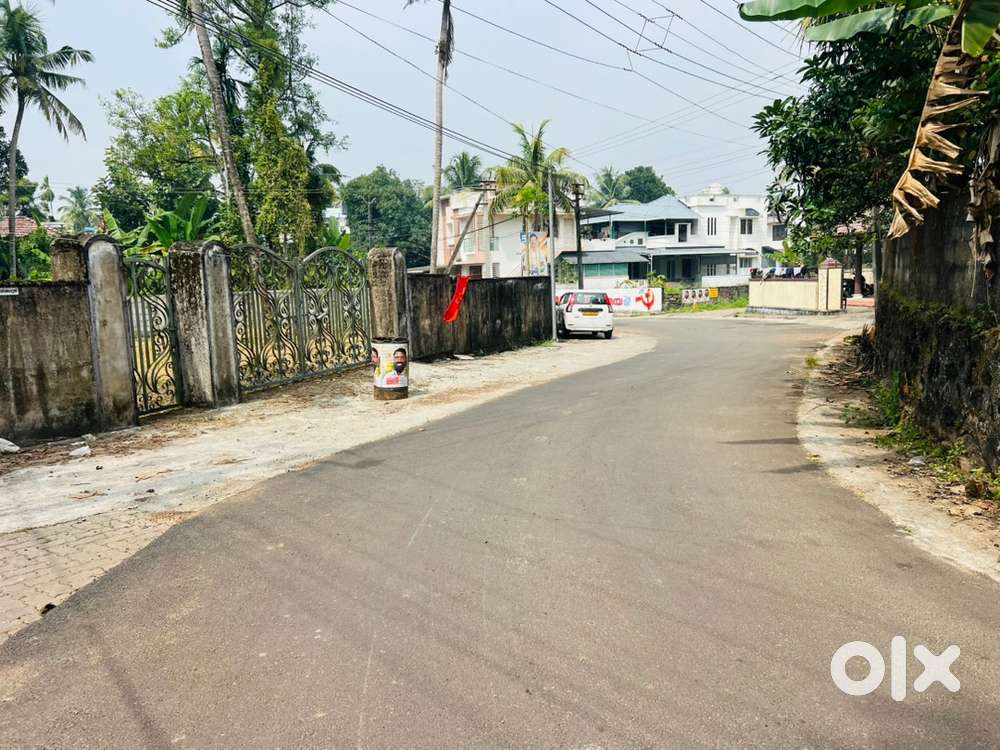 10.20.30.40.50.CENT plots for sale direct owner Thevakla Kakanad