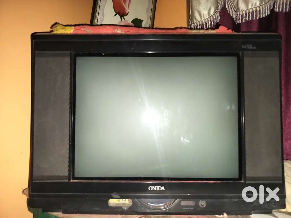 Onida CRT tv