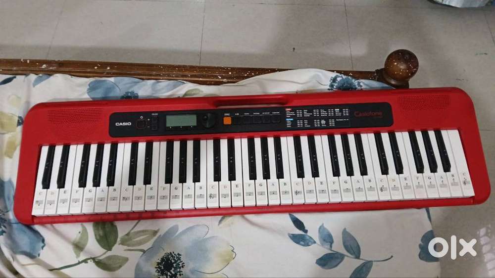 Casio CTS 200RD