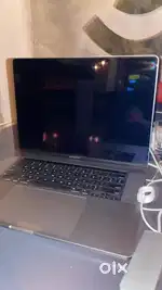 MacBook Pro 2019 16 inch (16+512 gb)