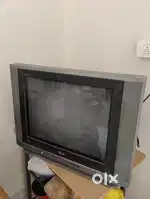 LG Flatron CRT TV (2010 Model) – Good Condition