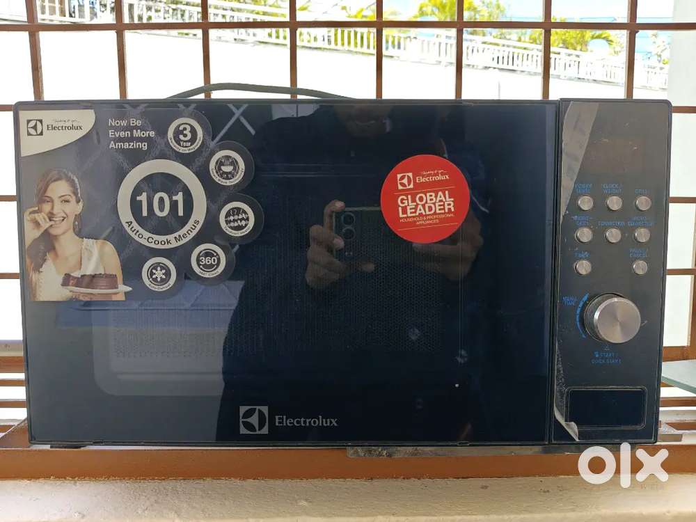 Electrolux
 Microwave Oven (C23J101.BB-CG, Black)