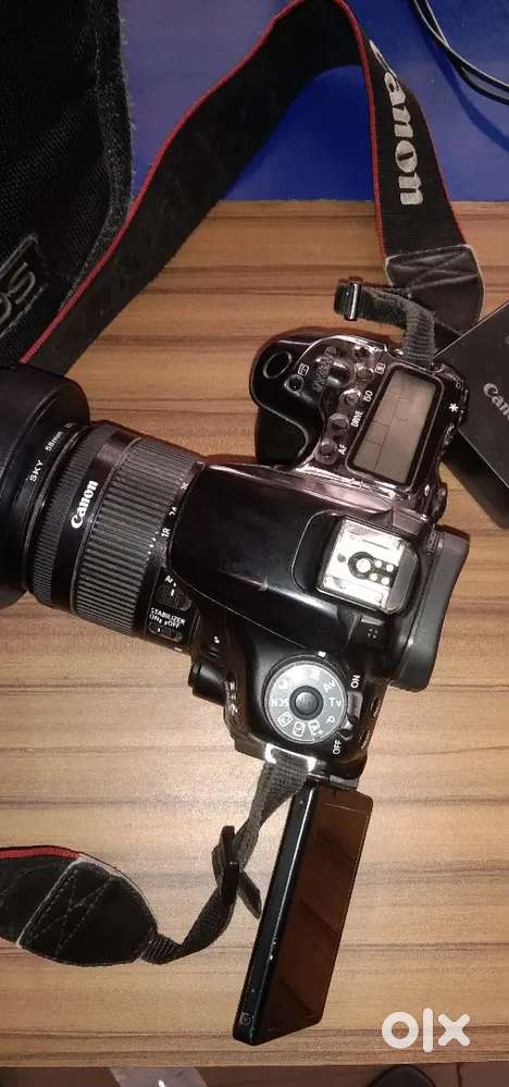 Camere 70D canon 18-55mm lens ke sath me