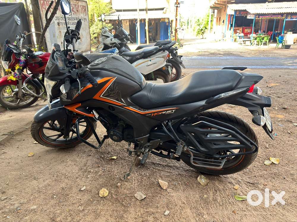 Wow condition available here HORNET 160 R