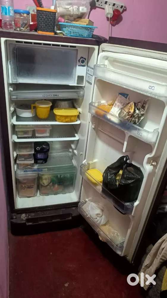 Auto driver wanded near by 5000 thousand advence