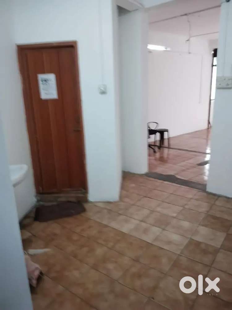 330(sqft) OFFICE SPACE FOR RENT IN KALOOR ROAD