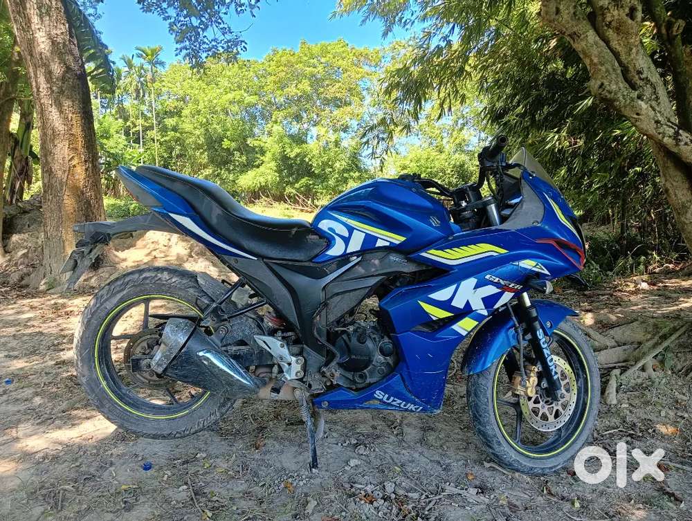 Suzuki Gixxer SF
