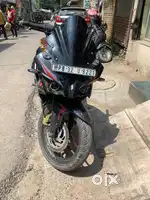 BAJAJ PULSAR RS200