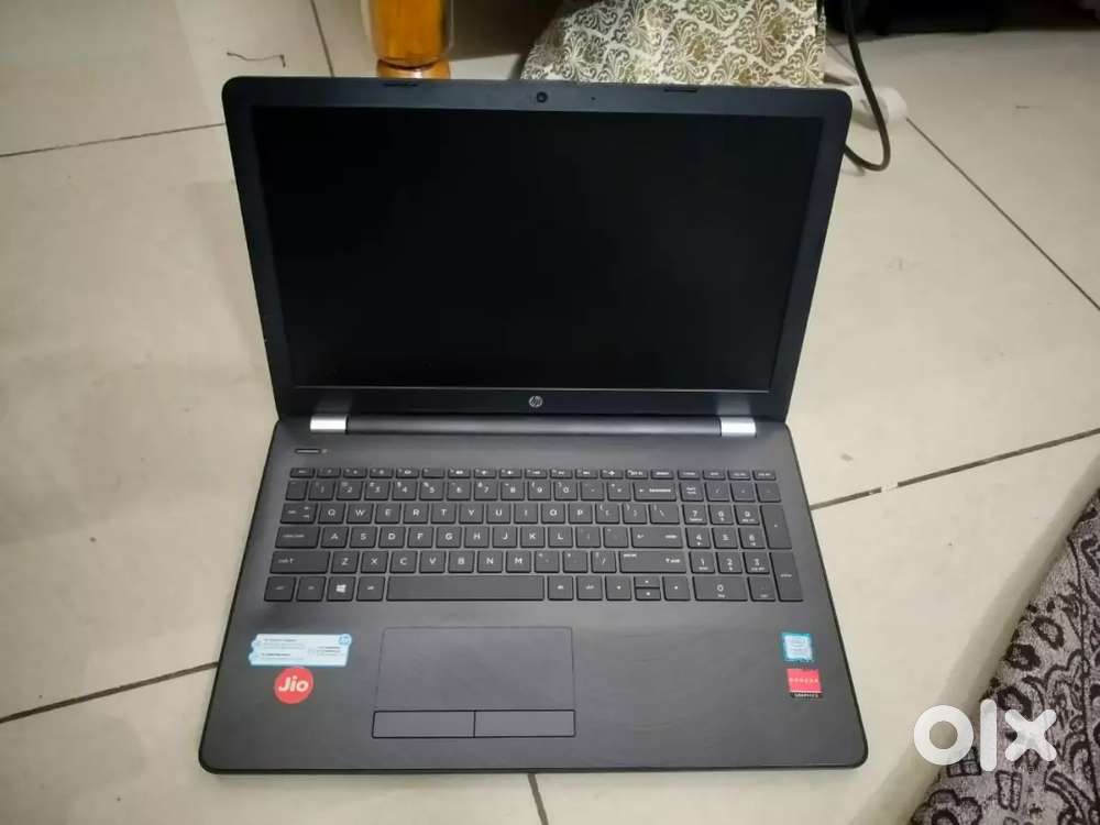 Hp
i5, 8thgen 
8gbram, 2tbhdd, 
512ssd limited time