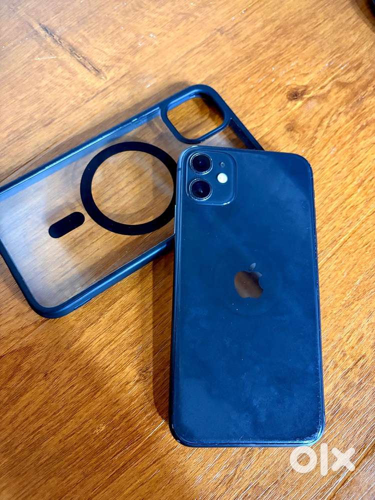 Iphone 11 (128gb) black colur