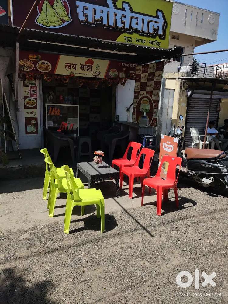 Lai bhari cafe