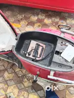 Epulto electronic scooty with chargeable battery