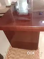 Computer table
