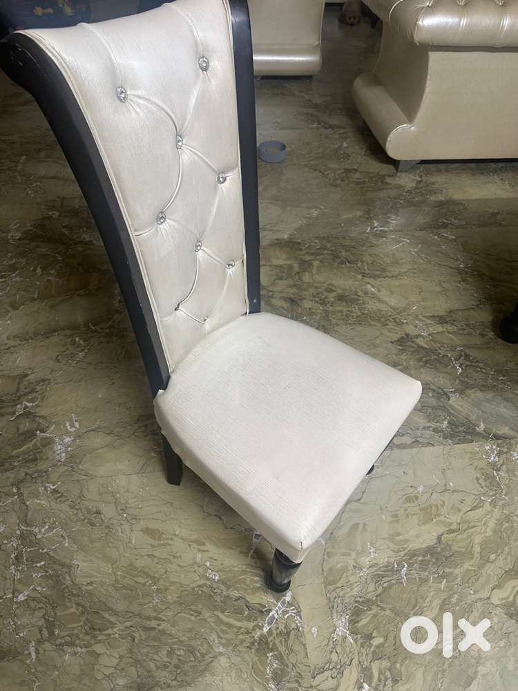 For sale 6 Designer dinning table chairs