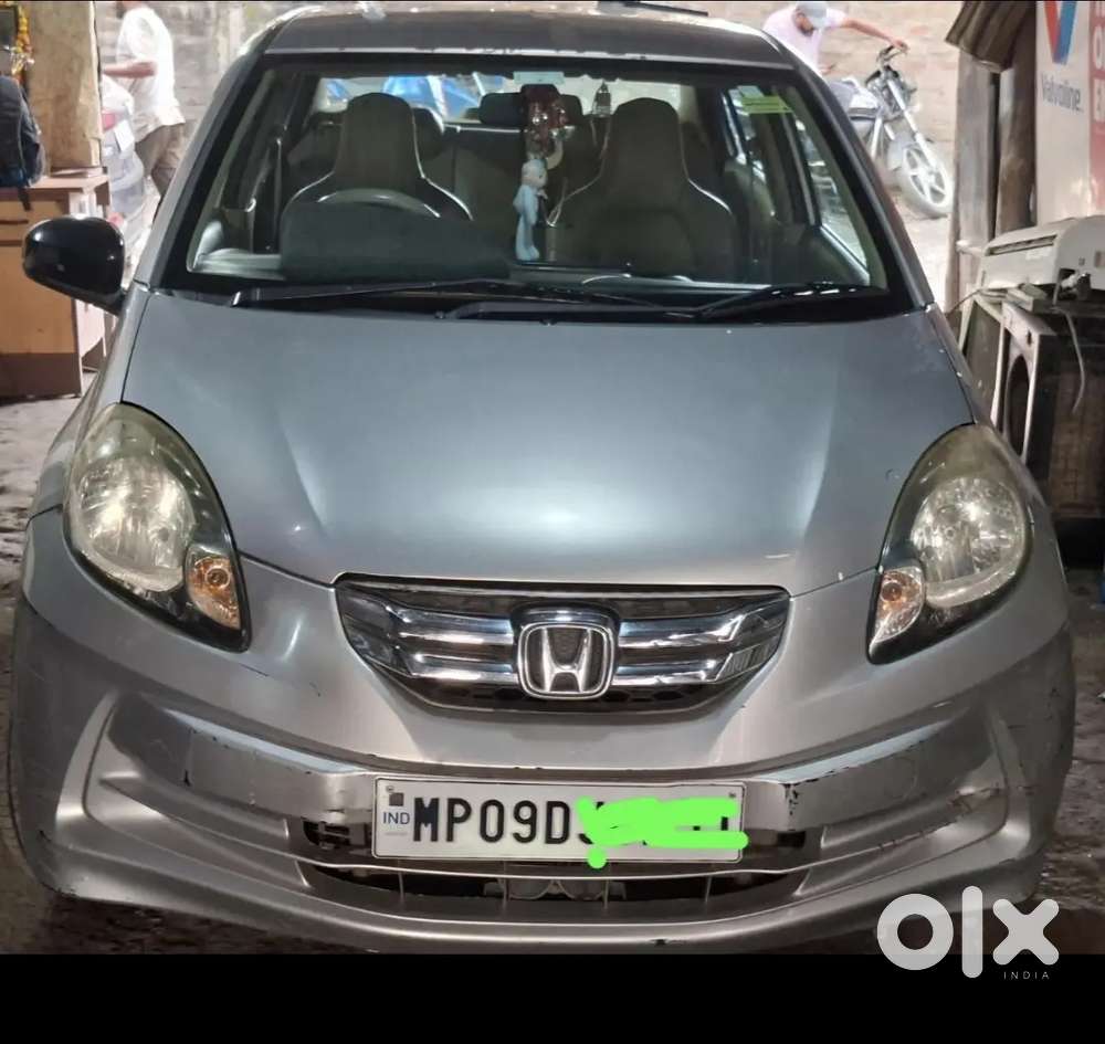 Honda Amaze 2014 Diesel Good Condition Single handed Drive.