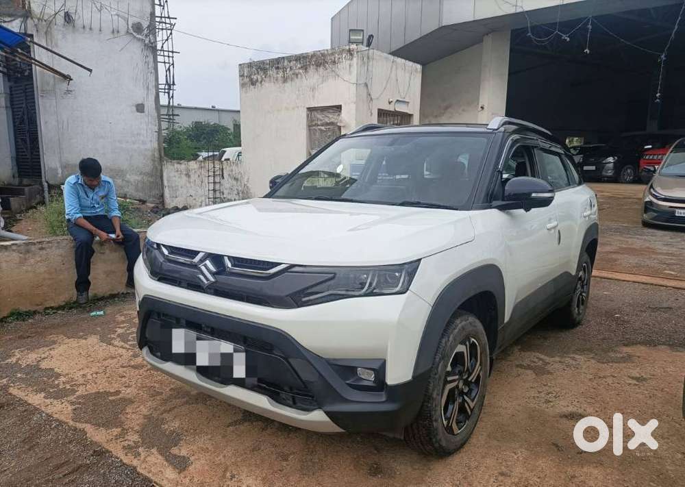 Maruti Suzuki Vitara Brezza ZXI + AMT Dual Tone, 2024, Petrol