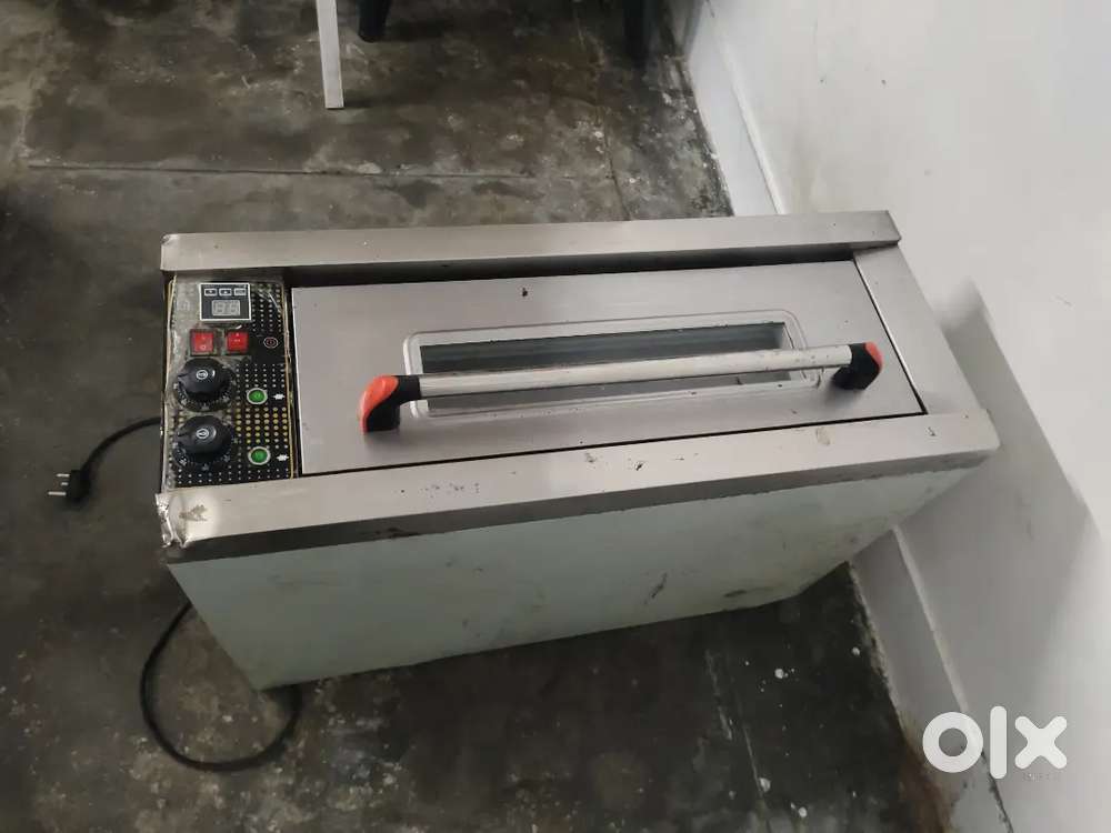 Electric pizza oven