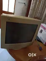 Computer Monitor and other items (set without cpu)