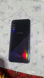 SAMSUNG A70S