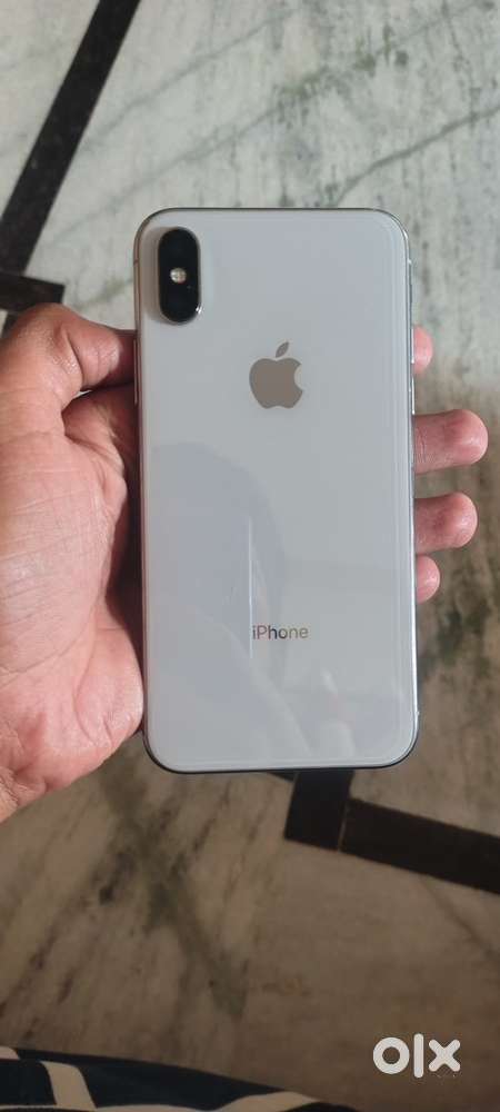 A1 condition with charger and cable no scrathes on display