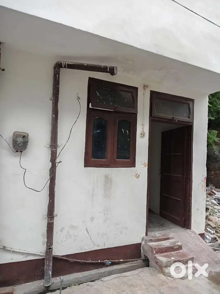 Independent House 1BHK for Sale