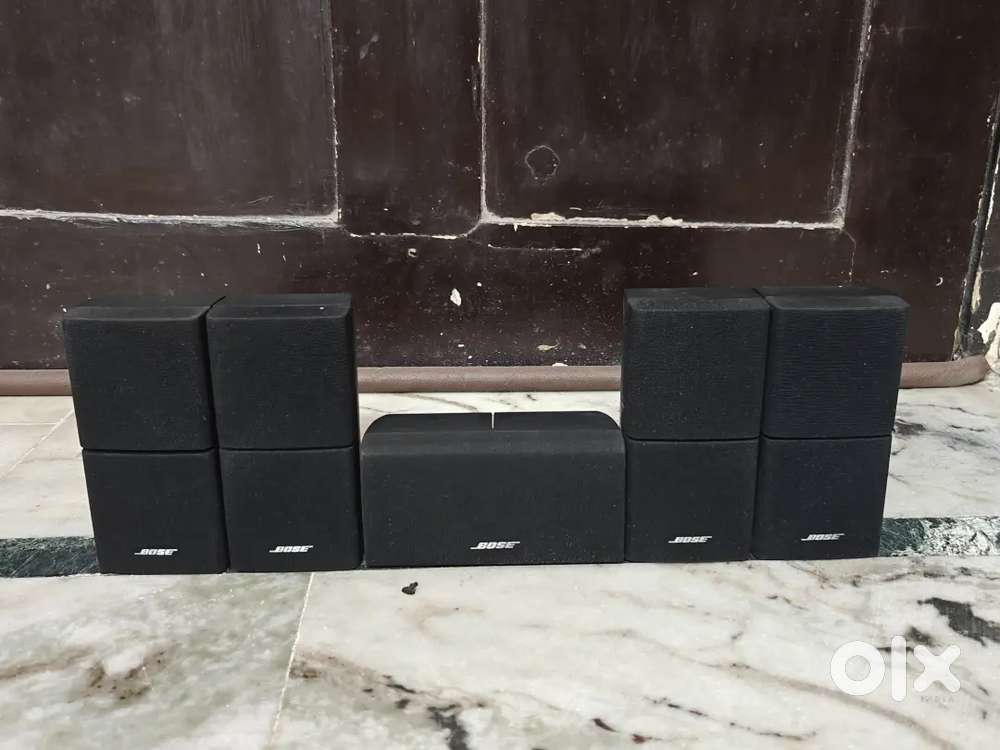 Bose 5 speaker 8 ohms 200 watts double cube used any av receiver avr