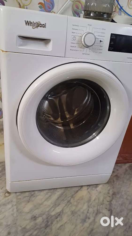 Whirlpool front-load washing machine selling