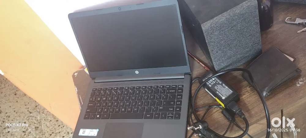 HP Laptop 247 G8 Notebook PC