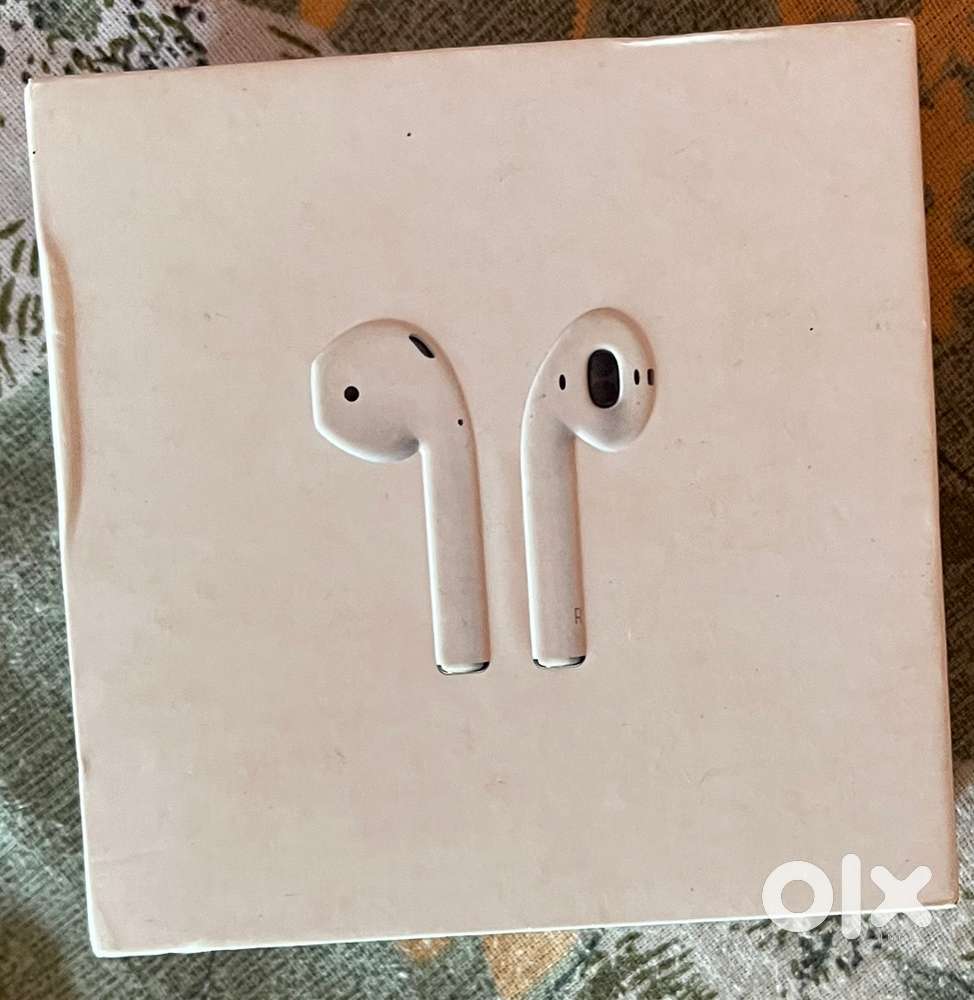 Airpods in working condition with bill box