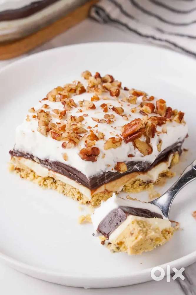 Pastry and deserts Making chief Men or women required