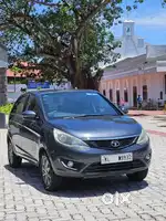 Tata Bolt Revotron XT, 2016, Petrol