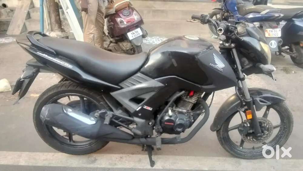 HONDA UNICORN 160 BLACK COLOUR