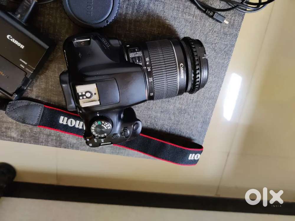 1300d canon DSLR camera