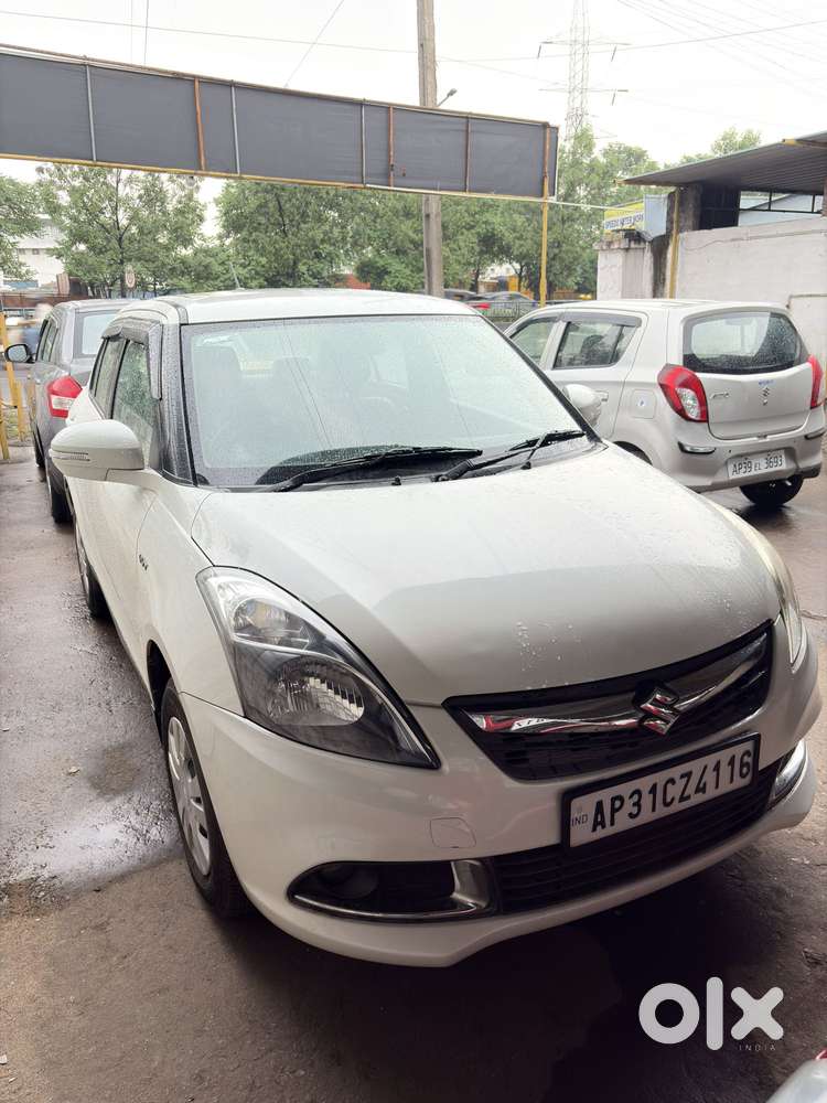 Maruti Suzuki Swift Dzire VXI Optional, 2015, Petrol