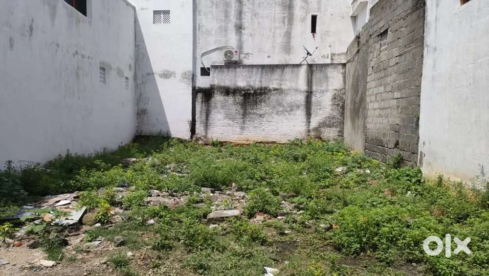 PLOT FOR SALE