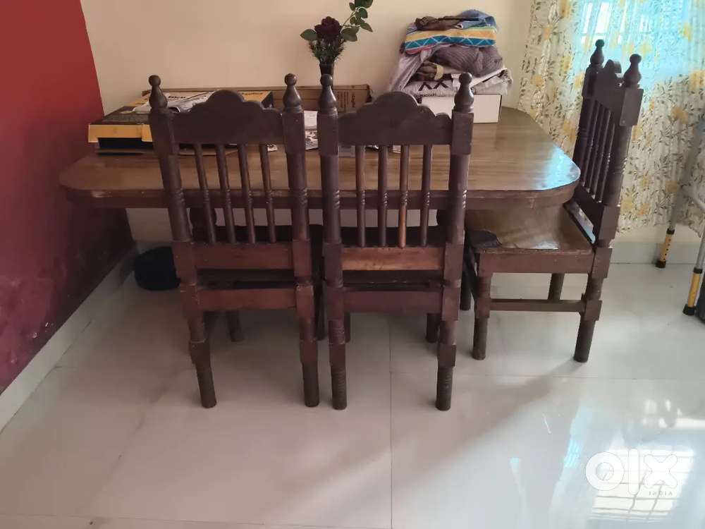 Dinning table