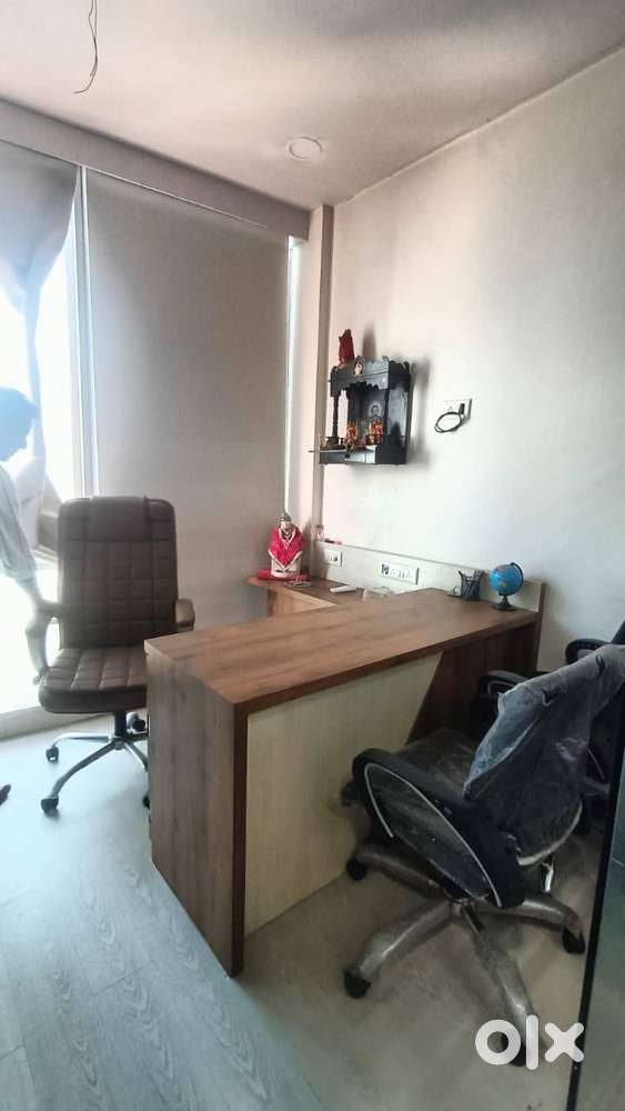 fully furnished office space available for rent