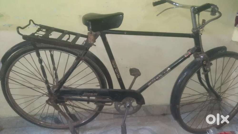 AVON  KOI KAMI NHI HAI