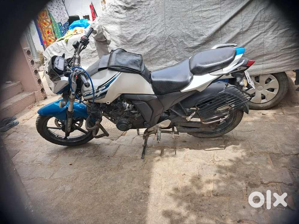 Yamaha FZ-S fuel injection