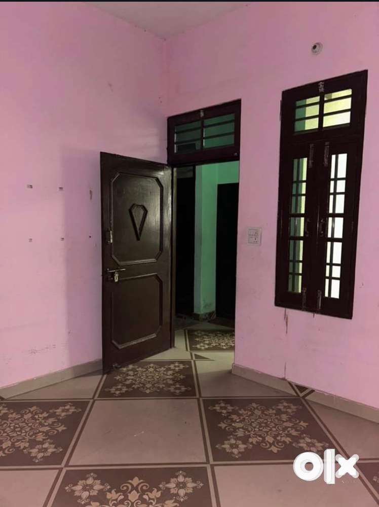 3 room set for rent with 2 kitchen and 2 bathroom in ground floor